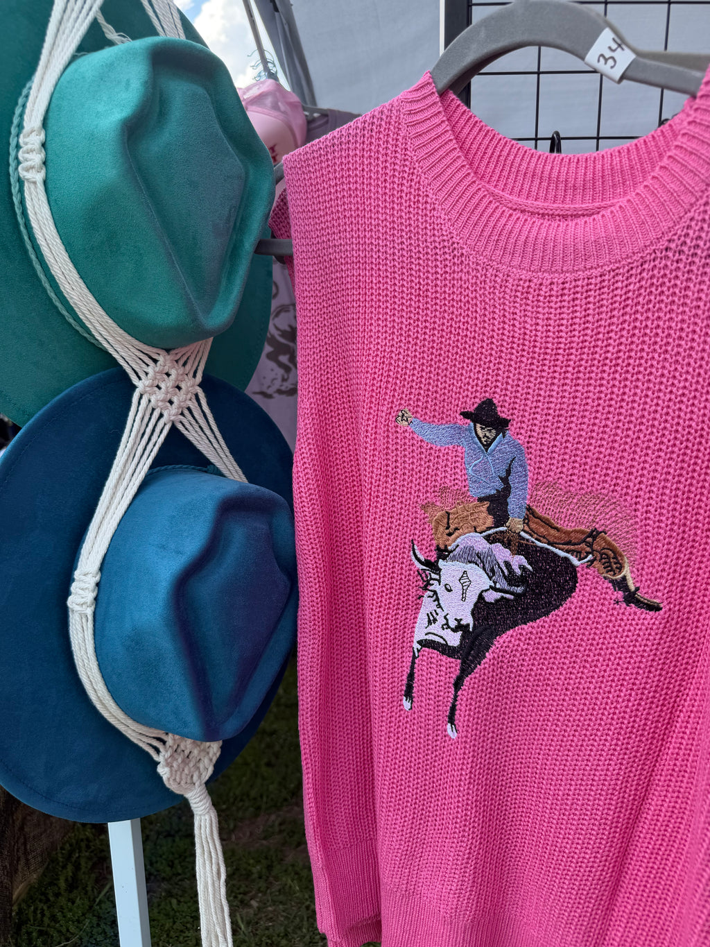 Western Cowboy Embroidery Sleeveless Sweater