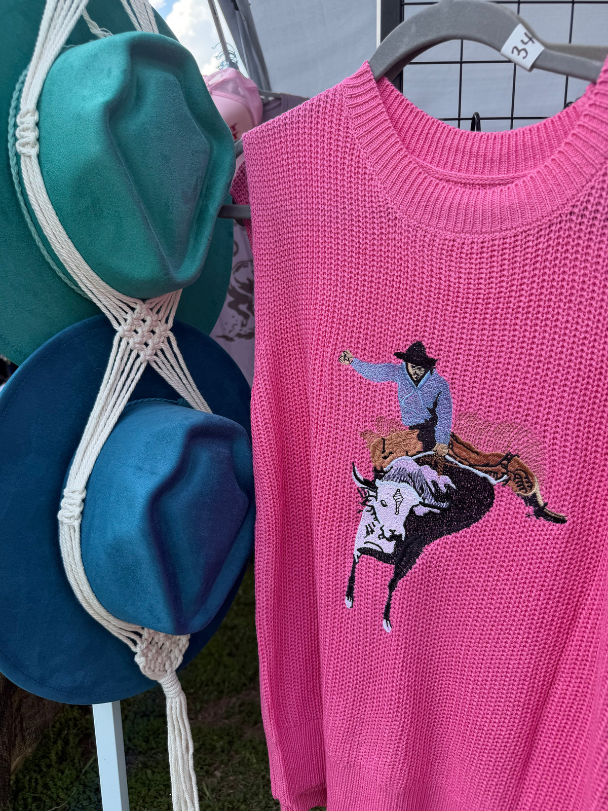 Western Cowboy Embroidery Sleeveless Sweater
