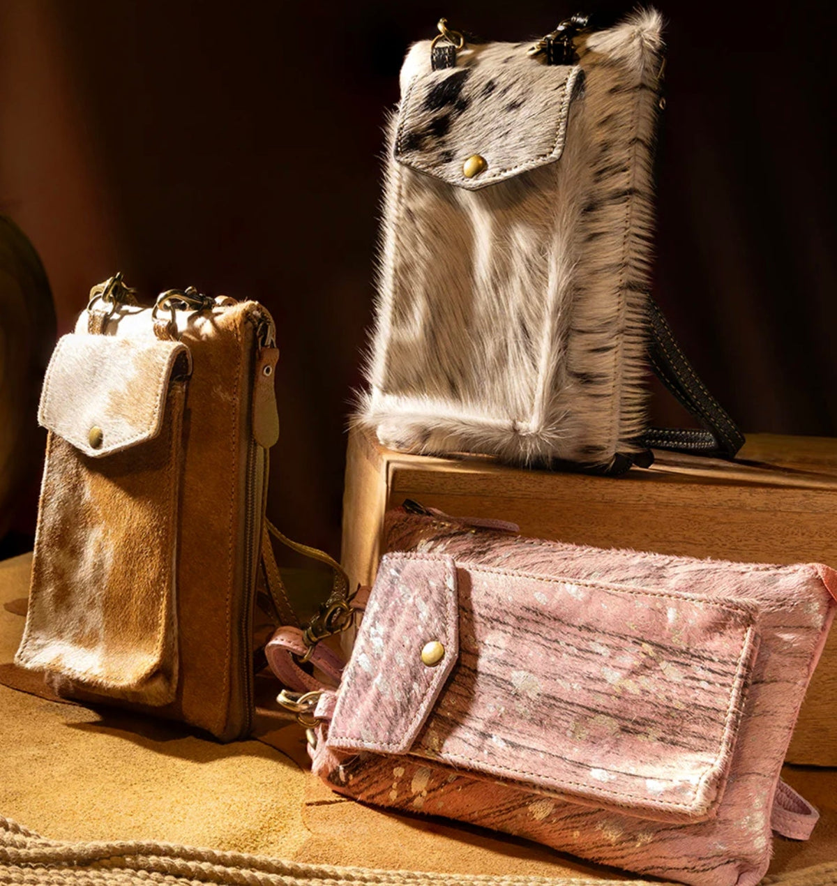 Myra Wild Chic Phone Case Bag