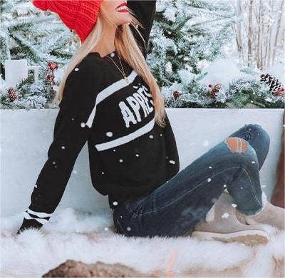 Loose pullover letter jacquard knit sweater
