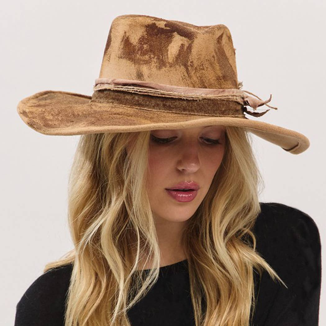 Women's Shapeable Cowgirl Fedora Hat – Feather & Distressed Band, Retro Charm