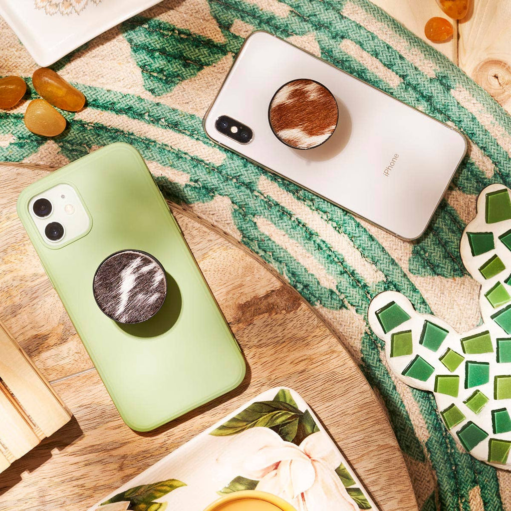Myra Browny Phone Socket