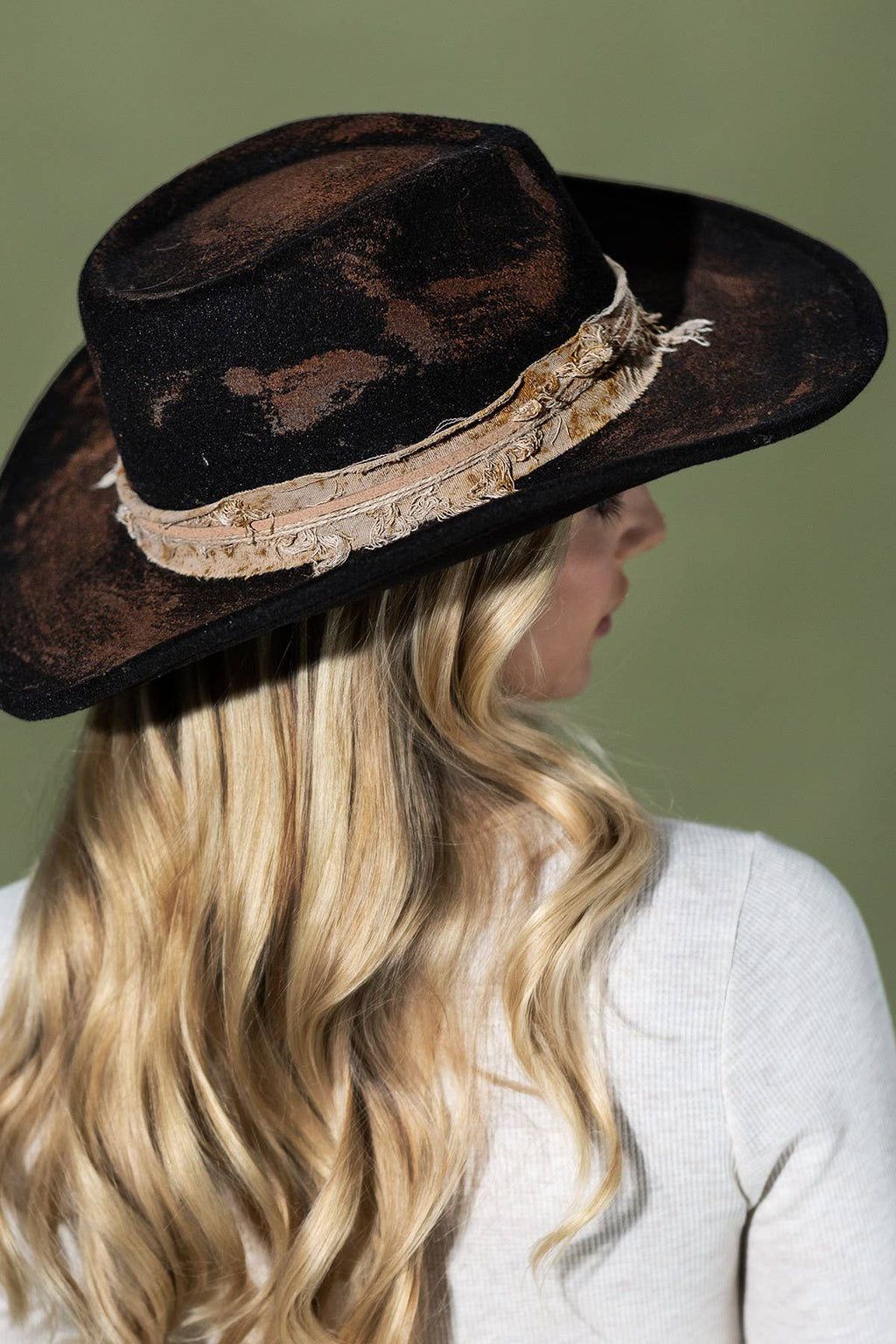 Vintage Versatile Shapeable Cowgirl & Fedora Hat With Feather Accent - Polyester, One Size, Black
