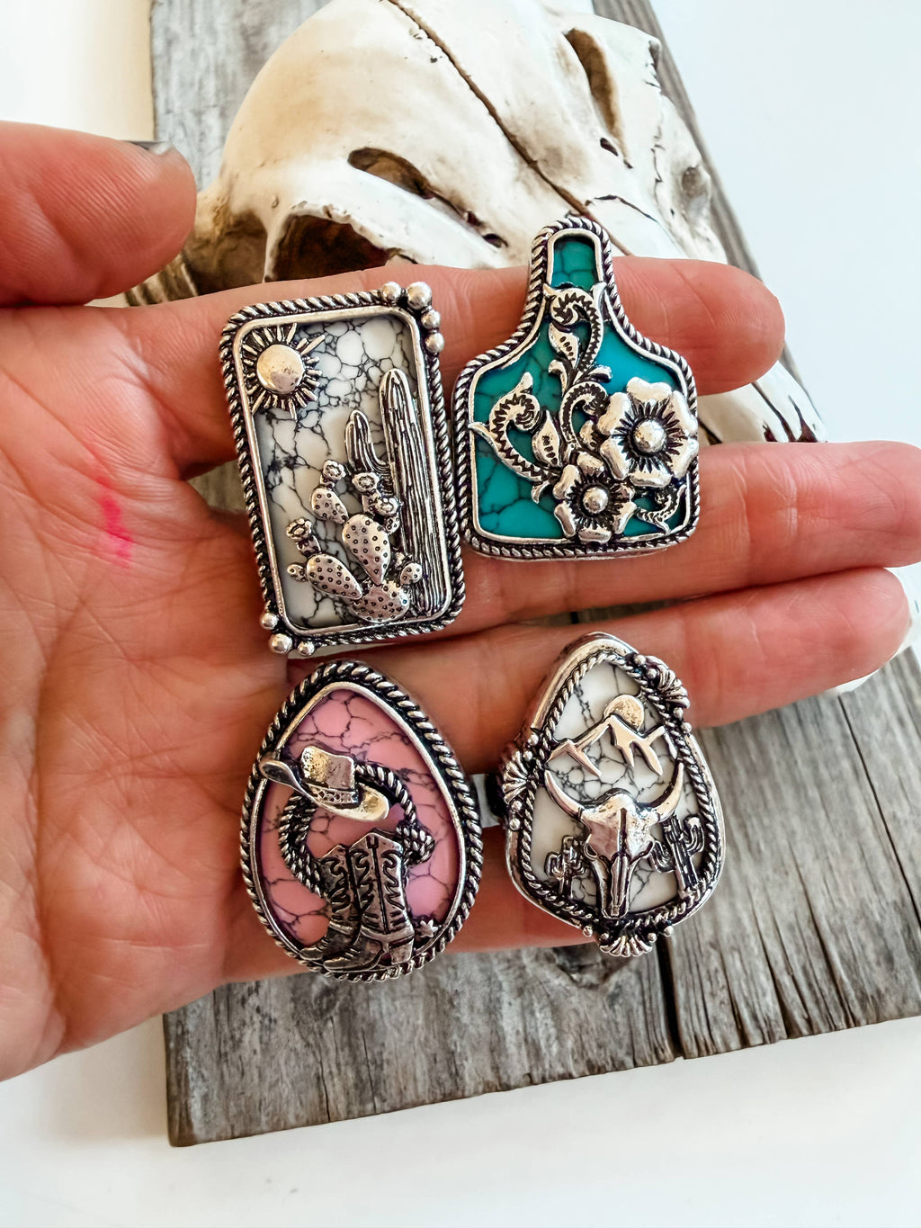 Boho Ranch Shop Western Style Stone Pendant Cutout Stretch Ring