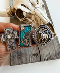 Western Style Stone Pendant Cutout Stretch Ring