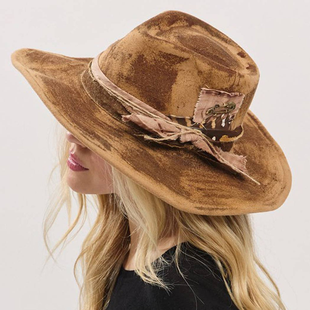 Women's Shapeable Cowgirl Fedora Hat – Feather & Distressed Band, Retro Charm