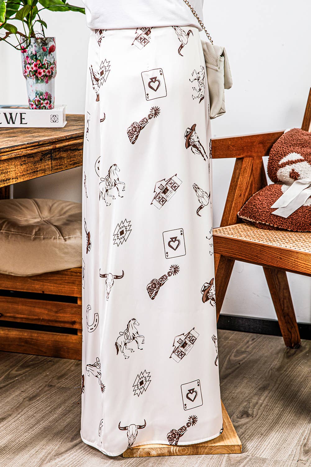 Fashion-W Western Print Satin Long Skirt